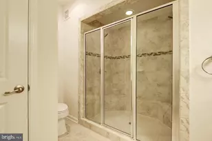13776 Earhart Cir, Herndon, VA 20171 - Photo 34