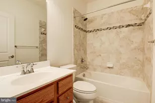 13776 Earhart Cir, Herndon, VA 20171 - Photo 44