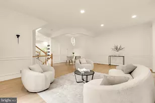 4349 Patriot Park Ct, Fairfax, VA 22030 - Photo 4