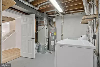 7821 Groveland Square, Springfield, VA 22153 - Photo 34