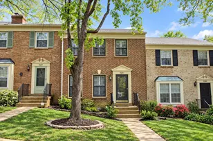 9291 Bailey Ln, Fairfax, VA 22031 - Photo 1