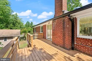 7028 Bradley Cir, Annandale, VA 22003 - Photo 60
