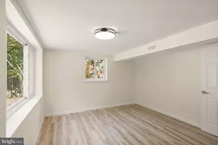 7028 Bradley Cir, Annandale, VA 22003 - Photo 56