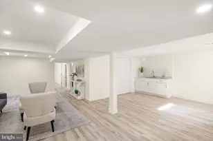 7028 Bradley Cir, Annandale, VA 22003 - Photo 38