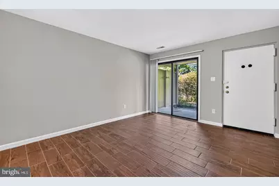 8509 Barrington Court #J, Springfield, VA 22152 - Photo 6