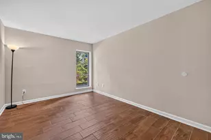 8509 Barrington Ct, Springfield, VA 22152 - Photo 24