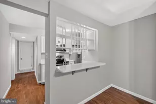 8509 Barrington Ct, Springfield, VA 22152 - Photo 12