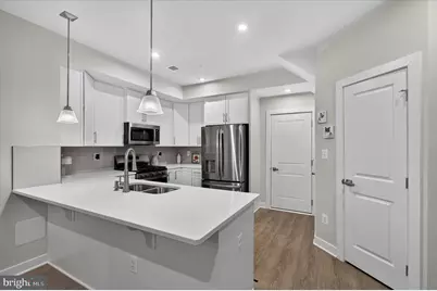 4373 Black Tulip Way #241, Chantilly, VA 20151 - Photo 10