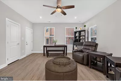 4373 Black Tulip Way #241, Chantilly, VA 20151 - Photo 6
