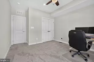 4373 Black Tulip Wy, Chantilly, VA 20151 - Photo 24