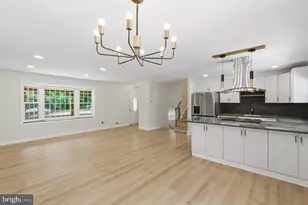 7215 Willow Oak Pl, Springfield, VA 22153 - Photo 14