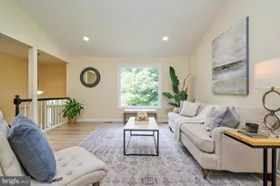 9718 Loch Linden Ct, Fairfax, VA 22032 - Photo 10