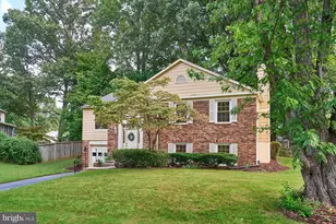 9718 Loch Linden Ct, Fairfax, VA 22032 - Photo 6