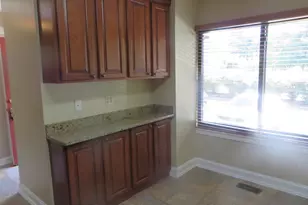 6896 Deer Run Dr, Alexandria, VA 22306 - Photo 6