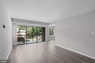 9728 Kingsbridge Dr, Fairfax, VA 22031 - Photo 4
