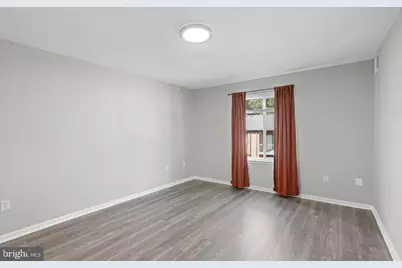 9728 Kingsbridge Drive #302, Fairfax, VA 22031 - Photo 12