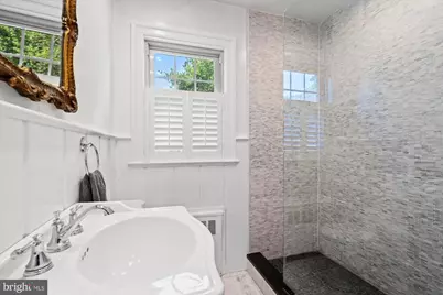 6422 Boulevard View, Alexandria, VA 22307 - Photo 38
