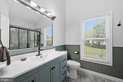 13704 Springhaven Drive, Chantilly, VA 20151 - Photo 14