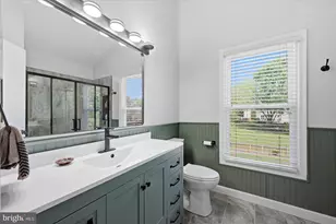 13704 Springhaven Dr, Chantilly, VA 20151 - Photo 14