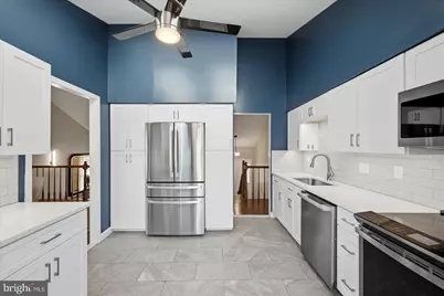 13704 Springhaven Drive, Chantilly, VA 20151 - Photo 8