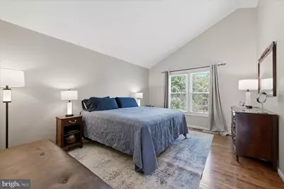 13704 Springhaven Drive, Chantilly, VA 20151 - Photo 12
