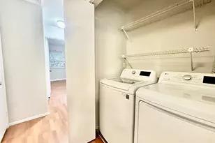 3140 Babashaw Ct, Fairfax, VA 22031 - Photo 24