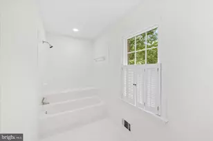8617 Etta Dr, Springfield, VA 22152 - Photo 28
