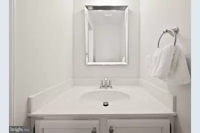 8627 Pin Oak Drive, Springfield, VA 22153 - Photo 22