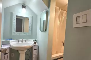 2621 Wagon Dr, Alexandria, VA 22303 - Photo 6