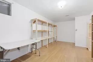 6369 Silver Ridge Cir, Alexandria, VA 22315 - Photo 16