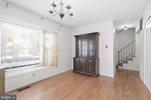 6369 Silver Ridge Cir, Alexandria, VA 22315 - Photo 4