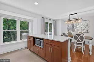 6636 Greenleigh Ln, Alexandria, VA 22315 - Photo 10