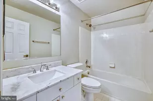 5742 Governors Pond Cir, Alexandria, VA 22310 - Photo 24