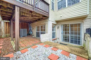 5742 Governors Pond Cir, Alexandria, VA 22310 - Photo 34