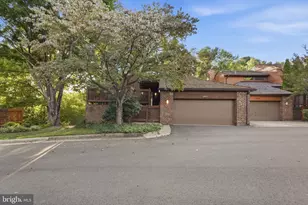 2165 Cabots Point Ln, Reston, VA 20191 - Photo 1