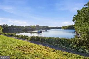 2165 Cabots Point Ln, Reston, VA 20191 - Photo 40