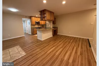 4937 Americana Drive #T3, Annandale, VA 22003 - Photo 4