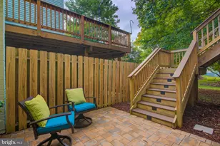 1442 Yellowwood Ct, Reston, VA 20190 - Photo 26