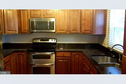 12815 Point Pleasant Drive, Fairfax, VA 22033 - Photo 10