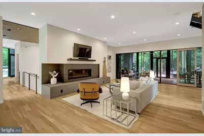 7815 Old Falls Road, McLean, VA 22102 - Photo 16