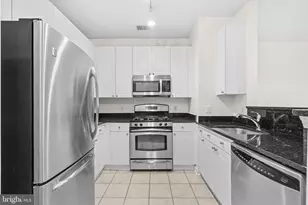 2791 Centerboro Dr, Vienna, VA 22181 - Photo 4