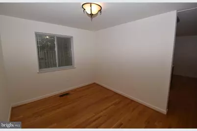 1436 Greenmont, Reston, VA 20190 - Photo 20