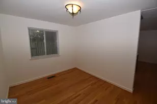 1436 Greenmont, Reston, VA 20190 - Photo 20