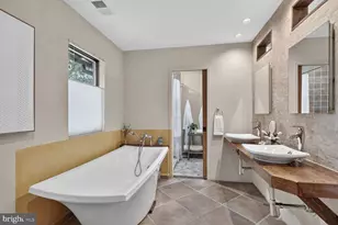 3439 Malbrook Dr, Falls Church, VA 22044 - Photo 42