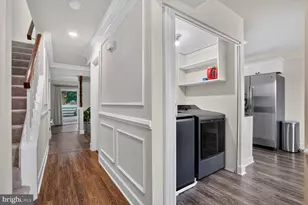 858 Dogwood Ct, Herndon, VA 20170 - Photo 4
