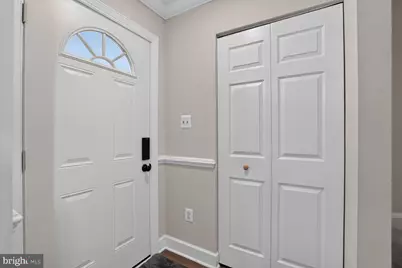858 Dogwood Court, Herndon, VA 20170 - Photo 2