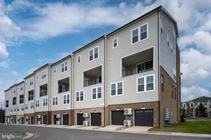 2613 River Birch Rd, Herndon, VA 20171 - Photo 4