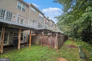 8139 Dove Cottage Ct, Lorton, VA 22079 - Photo 32