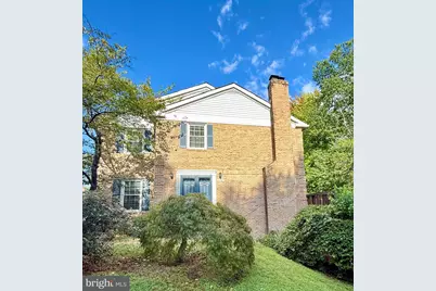 8267 Clifton Farm Court, Alexandria, VA 22306 - Photo 2