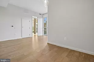 12025 New Dominion Pkwy, Reston, VA 20190 - Photo 18